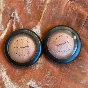 MAC Mineralize Skinfinish in 👱‍♀️Blonde and Redhead 👩‍🦰